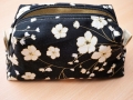 Kulturtasche "Blumen beige/gold" Gr. S