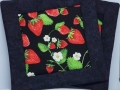 Topflappen "Erdbeeren" schwarz