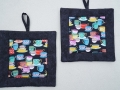 Topflappen "Tassen" schwarz